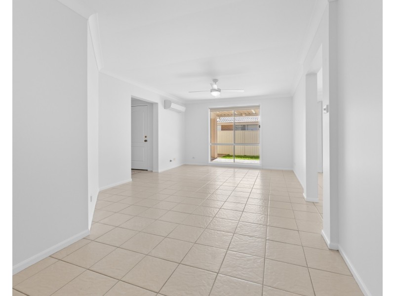 4 Bangalay Close, Blue Haven NSW 2262