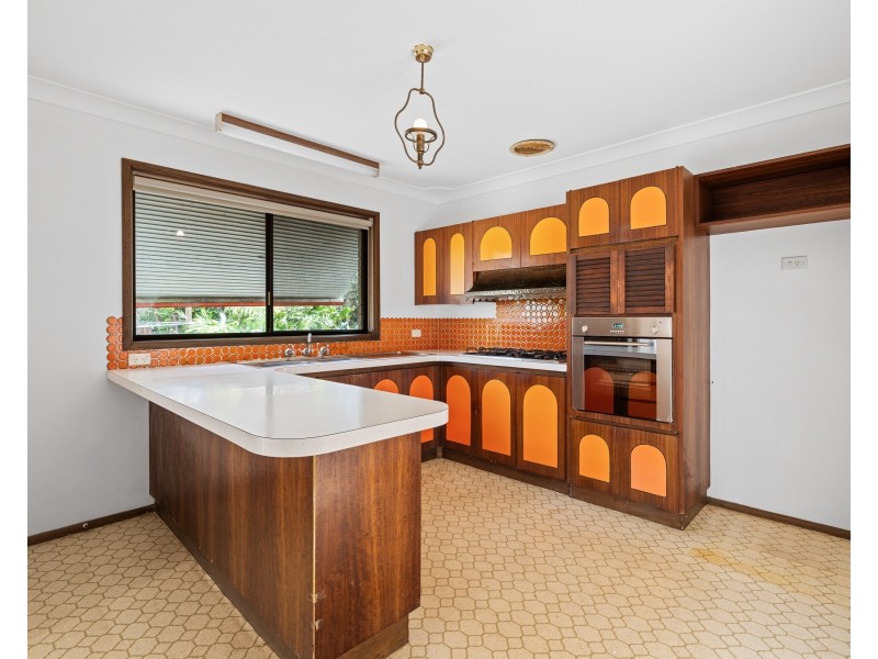 17 Promenade Avenue, Bateau Bay NSW 2261