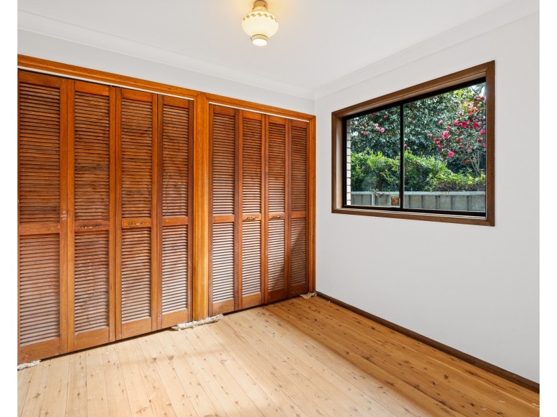 17 Promenade Avenue, Bateau Bay NSW 2261