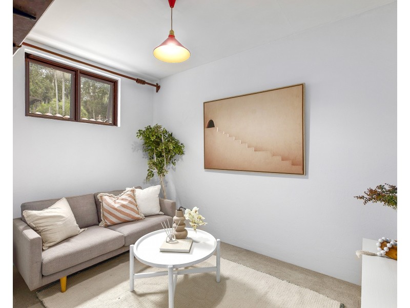 6 Adam Street, Narara NSW 2250