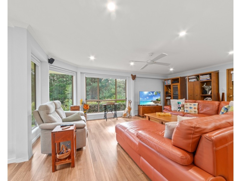 25 Shirley Street, Ourimbah NSW 2258