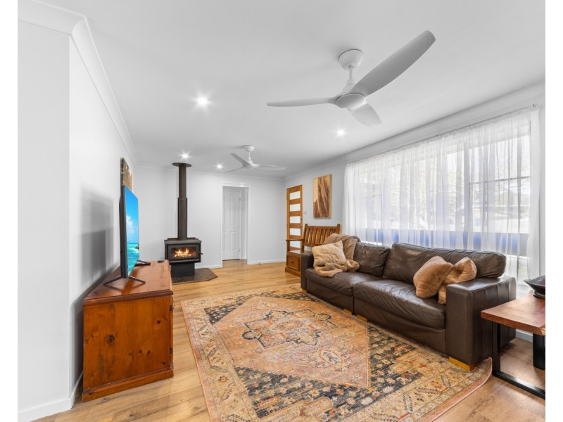 33 Marana Road, Springfield NSW 2250