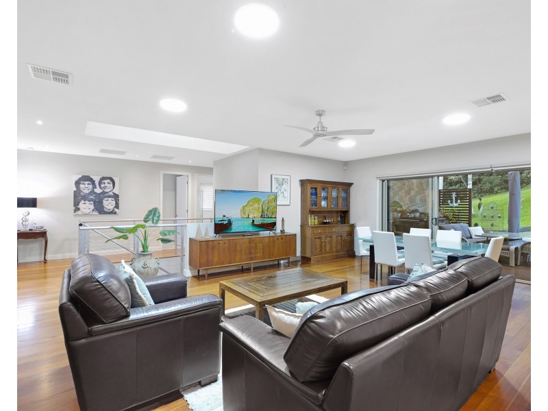 4 Ridgeview Close, Terrigal NSW 2260