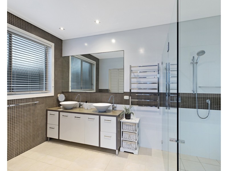 4 Ridgeview Close, Terrigal NSW 2260