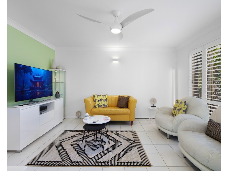 2/506 Pacific Highway, Wyoming NSW 2250