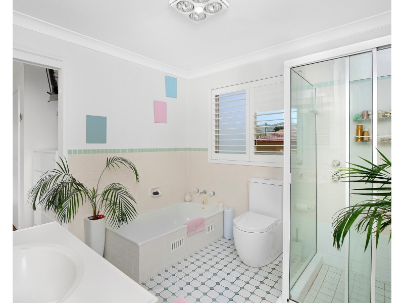 2/506 Pacific Highway, Wyoming NSW 2250