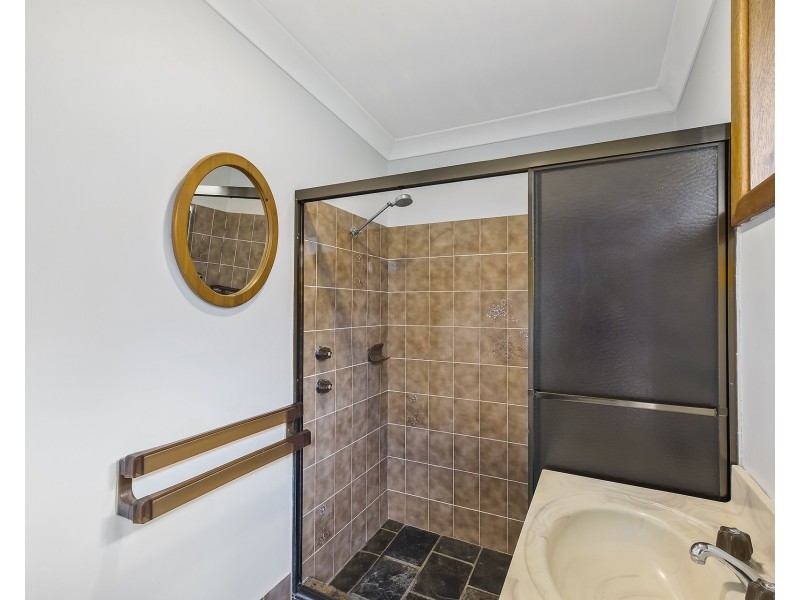 175 Bateau Bay Road, Bateau Bay NSW 2261