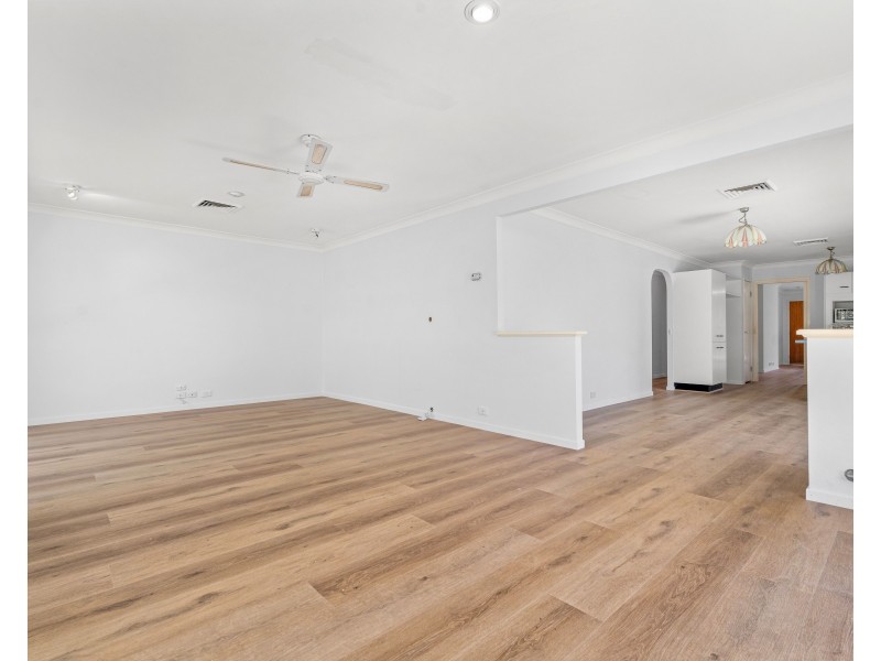 12 Eden Grove, Erina NSW 2250