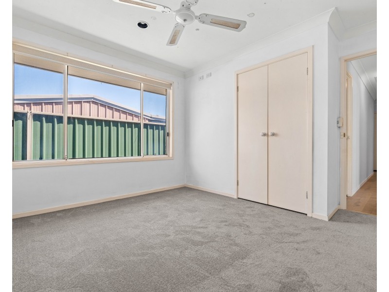 12 Eden Grove, Erina NSW 2250