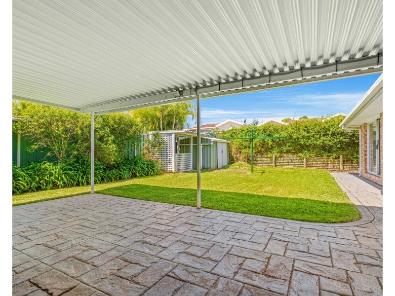 12 Eden Grove, Erina NSW 2250
