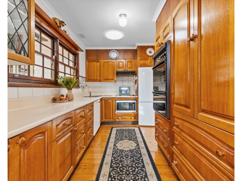 2 Greenoaks Road, Narara NSW 2250