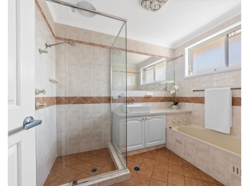 1/57 Werrina Parade, Blue Bay NSW 2261