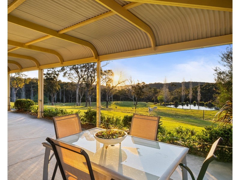 101 Pacific Highway, Mount White NSW 2250