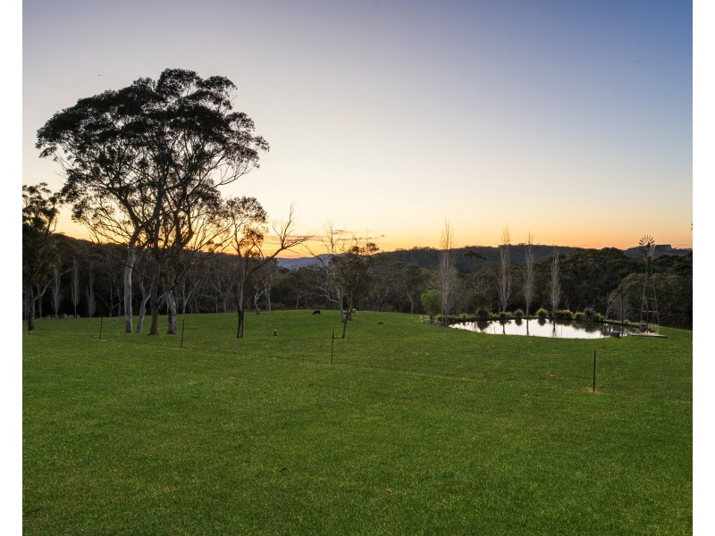 101 Pacific Highway, Mount White NSW 2250