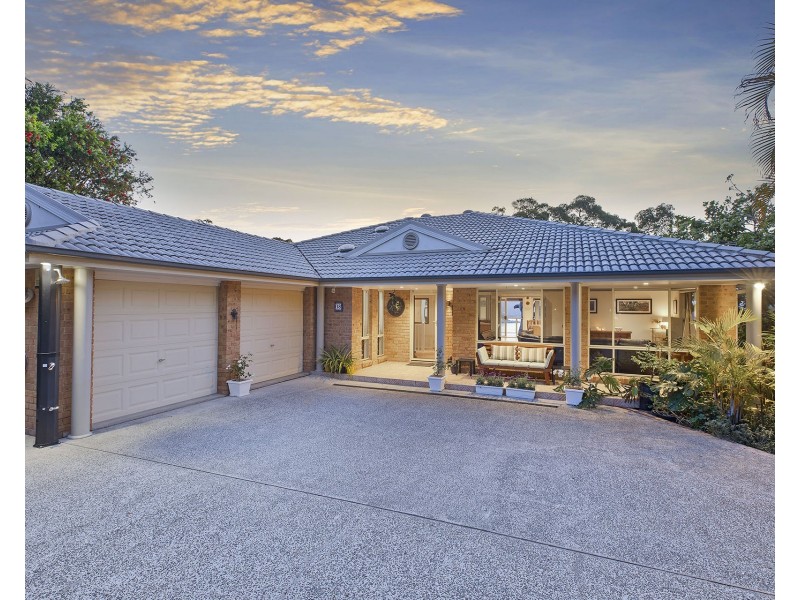 38 Wards Hill Road, Killcare Heights NSW 2257