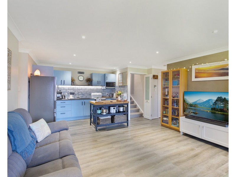 38 Wards Hill Road, Killcare Heights NSW 2257