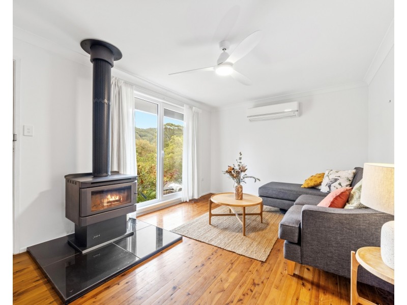 11 Sherwood Drive, Springfield NSW 2250