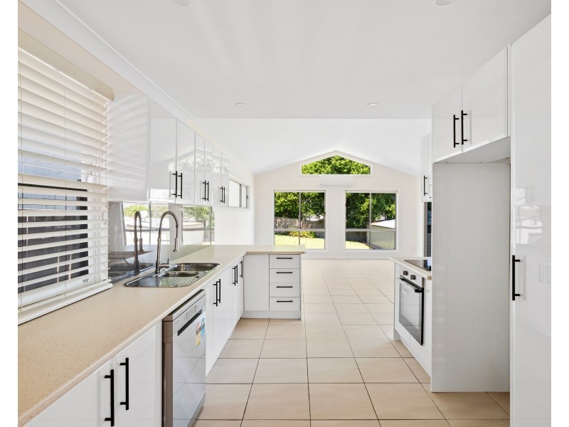 50 Maitland Road, Springfield NSW 2250