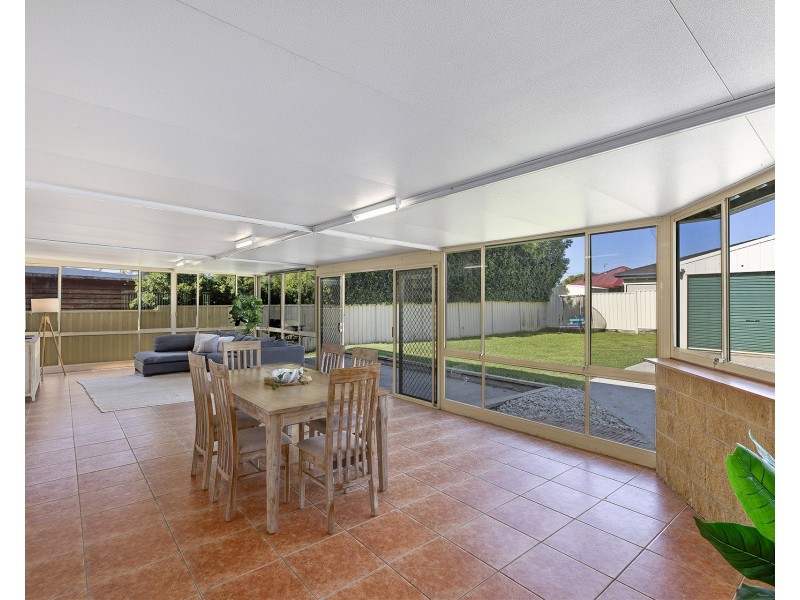 24 Cunningham Road, Killarney Vale NSW 2261