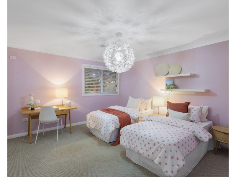 2 Scribbly Gum Crescent, Erina NSW 2250