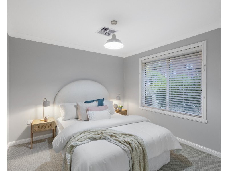 2 Scribbly Gum Crescent, Erina NSW 2250