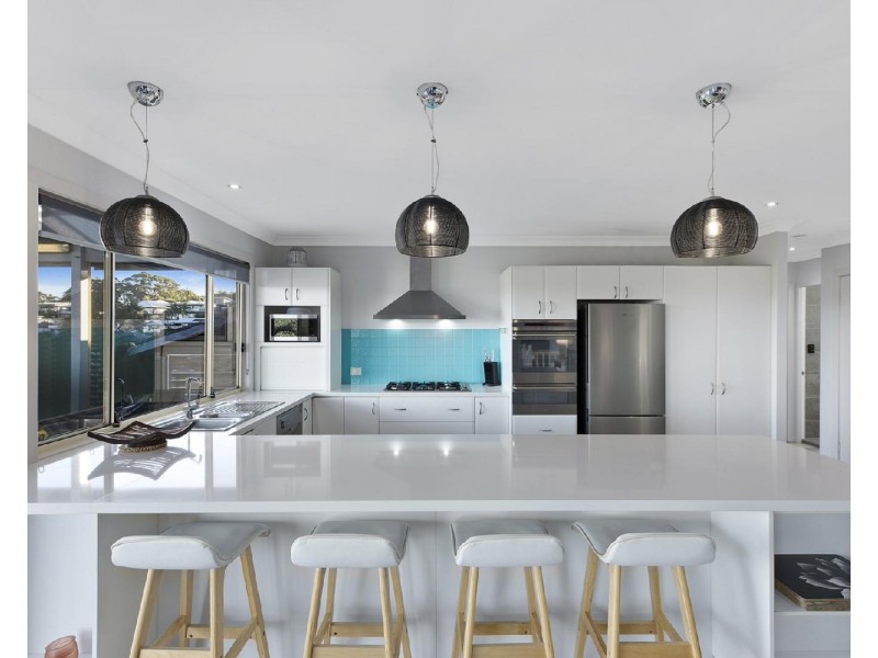 34 Coreen Drive, Wamberal NSW 2260