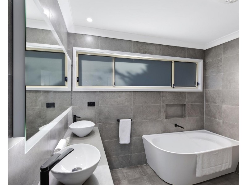 34 Coreen Drive, Wamberal NSW 2260