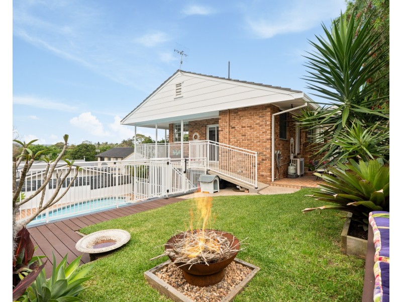 11 Cabarita Street, Wamberal NSW 2260