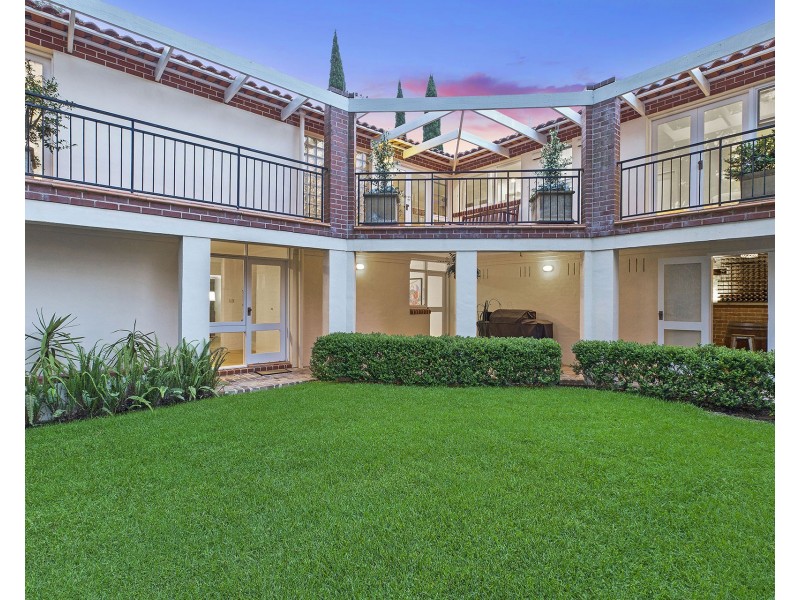18 Windemere Drive, Terrigal NSW 2260