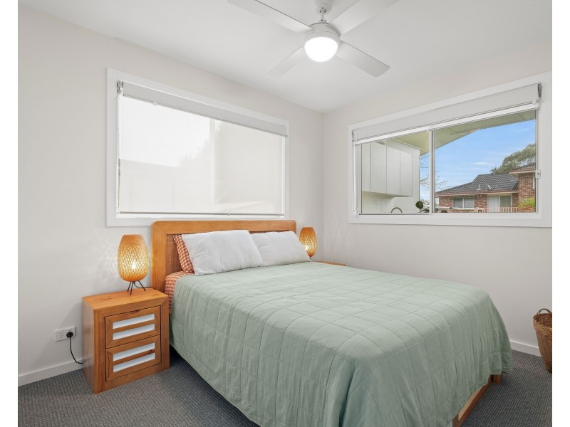 76a Kathleen White Crescent, Killarney Vale NSW 2261