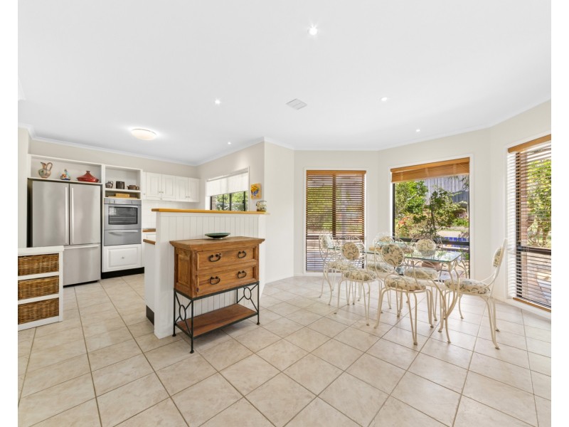 16 Glen Eagles Crescent, Terrigal NSW 2260