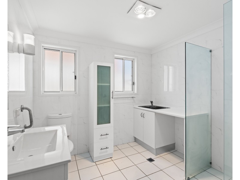 107 Bronzewing Drive, Erina NSW 2250