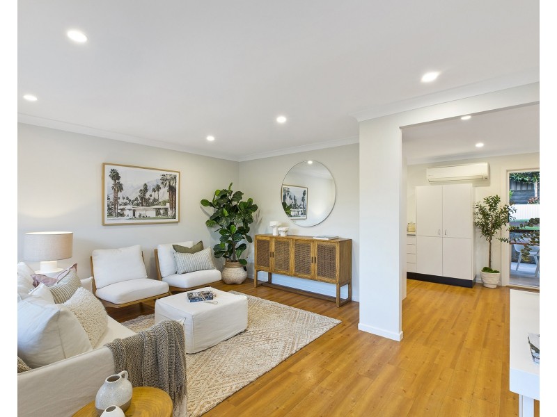 4 Greenvale Road, Green Point NSW 2251