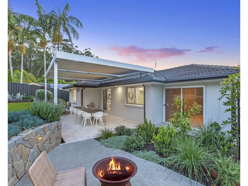 4 Greenvale Road, Green Point NSW 2251