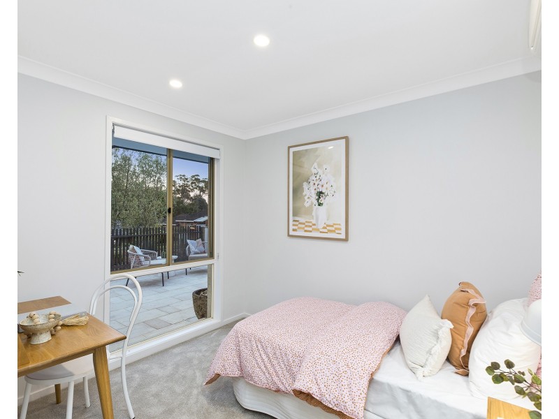 4 Greenvale Road, Green Point NSW 2251