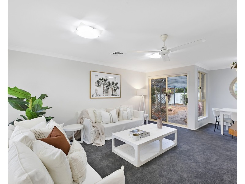 25 White Cedar Close, Green Point NSW 2251