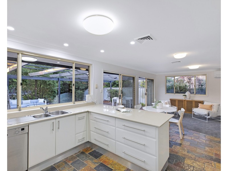 25 White Cedar Close, Green Point NSW 2251