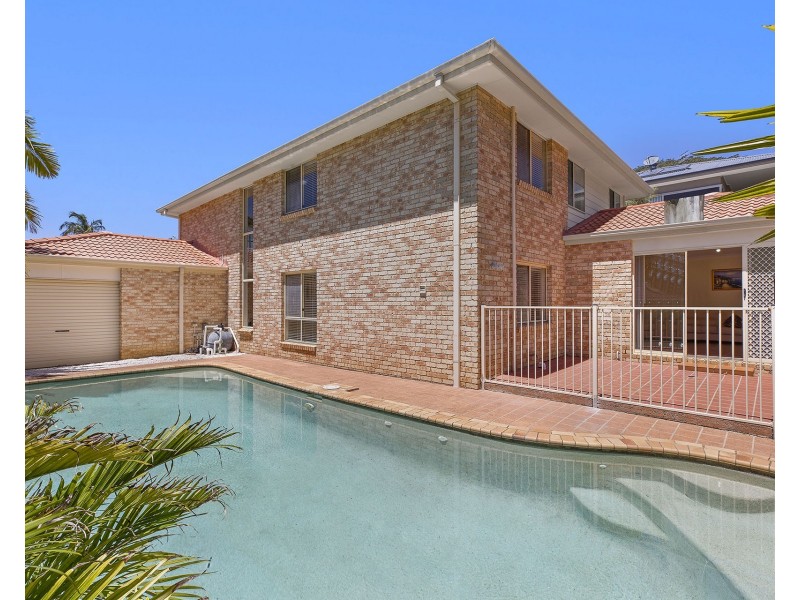 65 Thames Drive, Erina NSW 2250