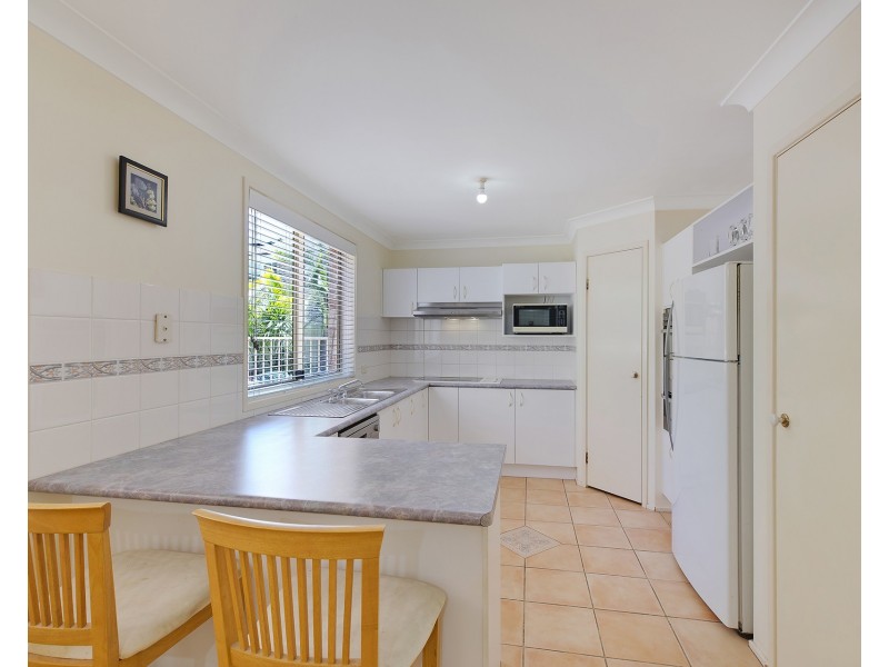 65 Thames Drive, Erina NSW 2250