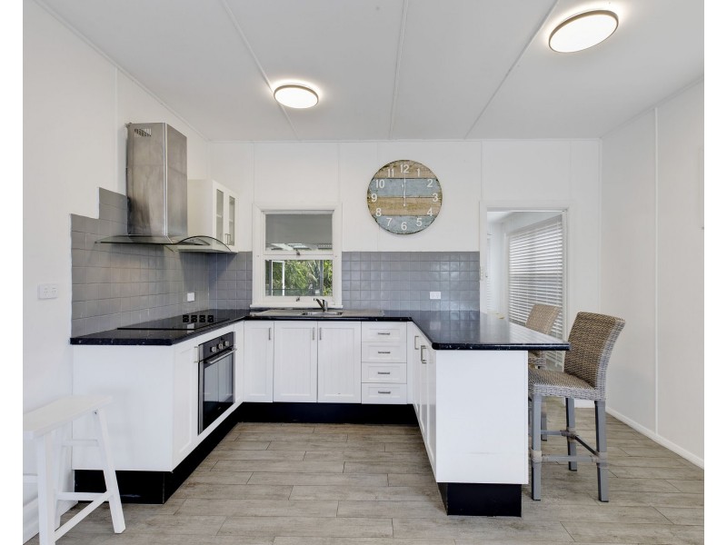 753 The Entrance Road, Wamberal NSW 2260