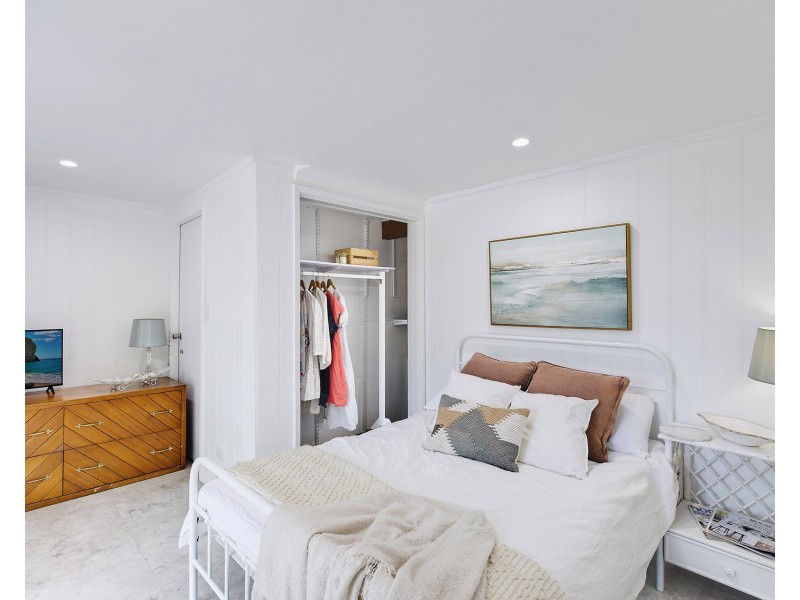 4 Kuburra Road, Erina NSW 2250
