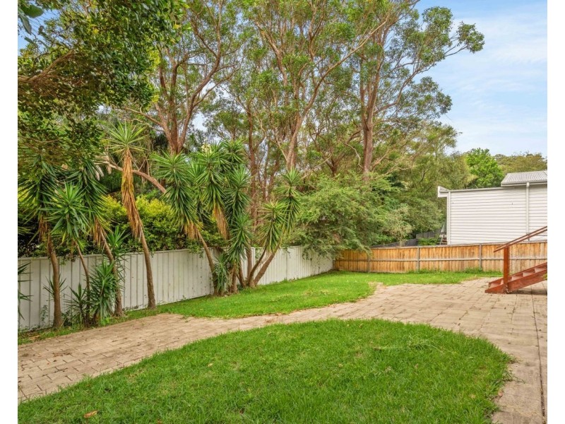 16 Patrick Crescent, Saratoga NSW 2251