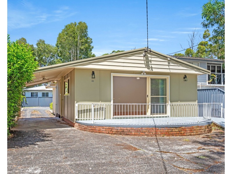 40 Narrawa Avenue, Erina NSW 2250