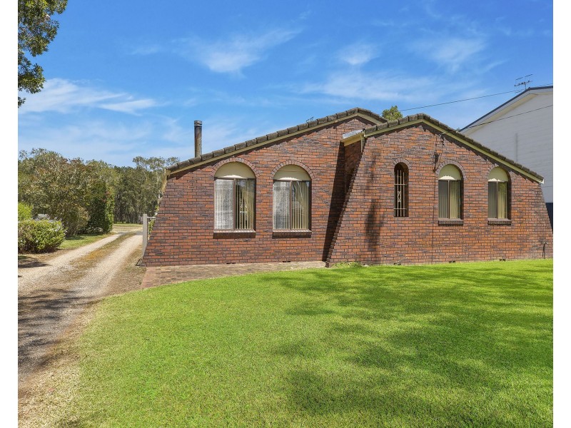 389 Tuggerawong Road, Tuggerawong NSW 2259