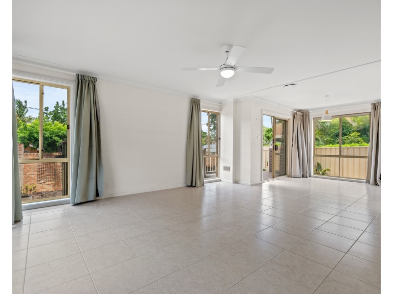 1/37 Melbourne Street, East Gosford NSW 2250