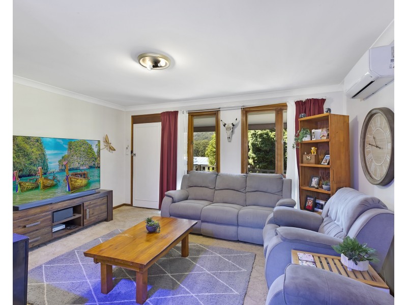 130 Glennie Street, Wyoming NSW 2250