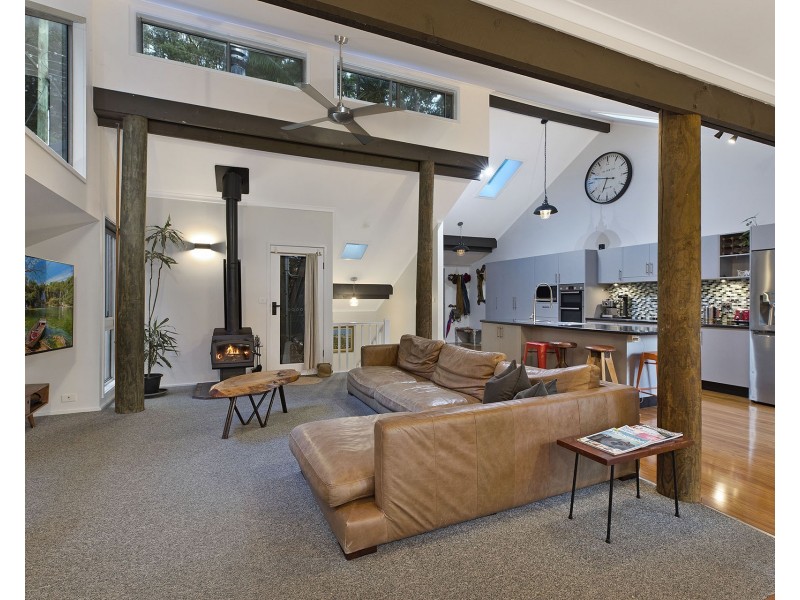 57 Easter Parade, North Avoca NSW 2260