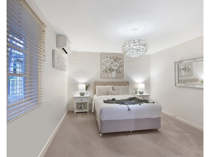 7 Kenmare Road, Green Point NSW 2251