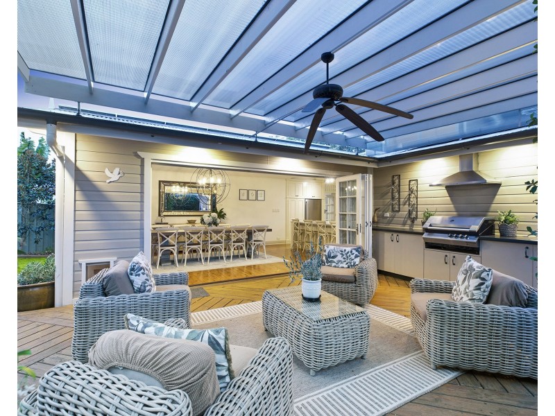 7 Kenmare Road, Green Point NSW 2251