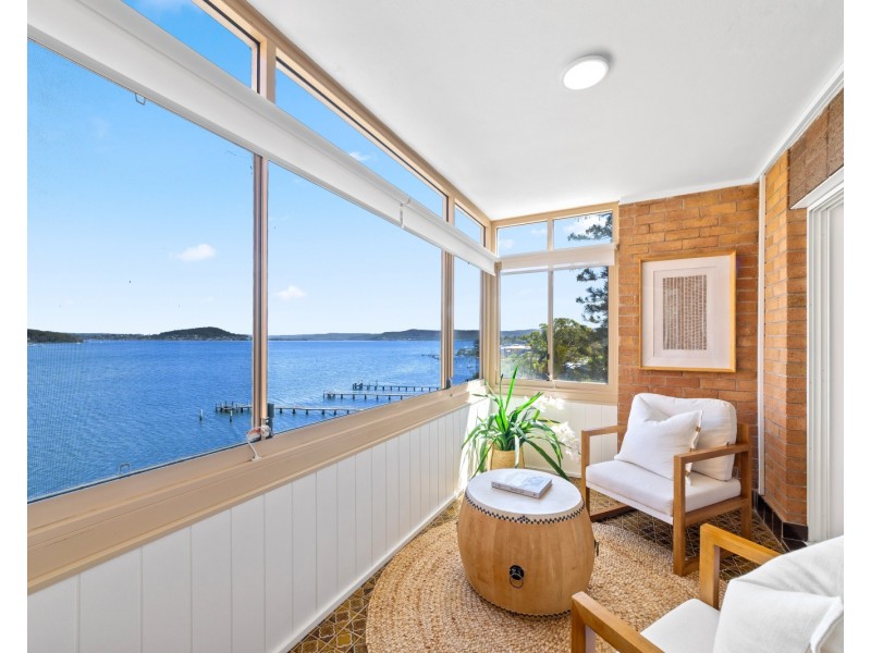 6/53-55 Caroline Street, East Gosford NSW 2250